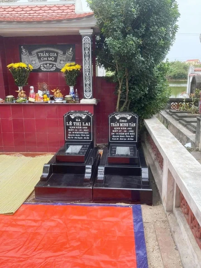 Mộ đá Granits 016