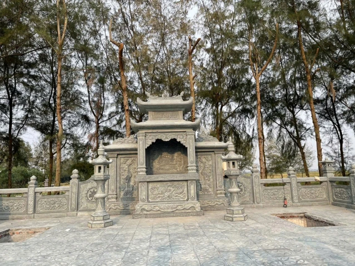 Mộ đá Granits 020